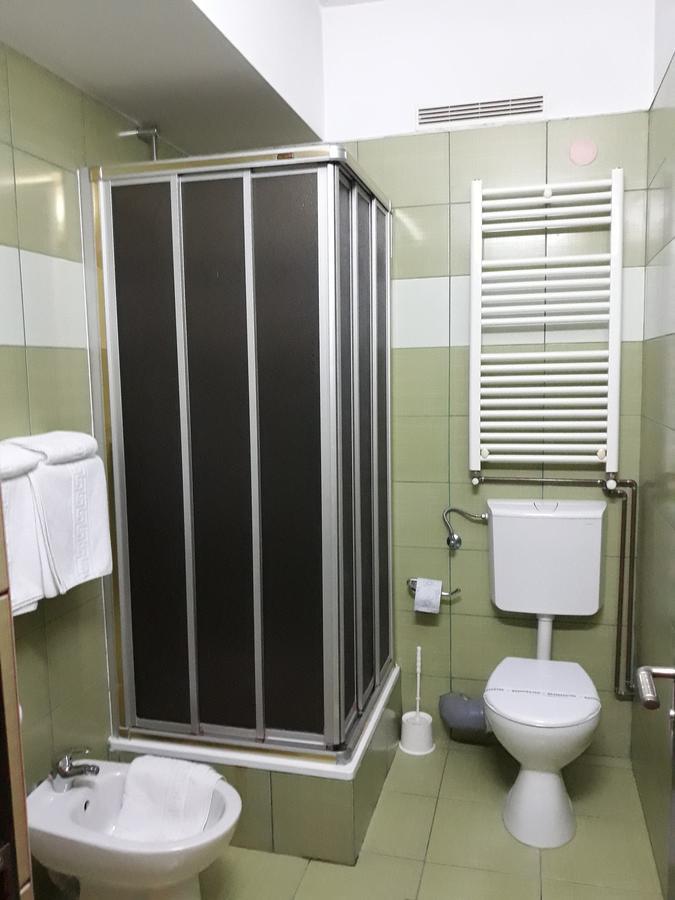 Pensiunea Sydney Timisoara Luaran gambar